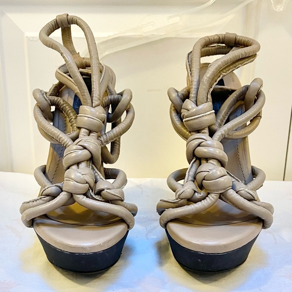 Authentic Burberry Prorsum knotted leather platform sandals - Picture 5 of 14